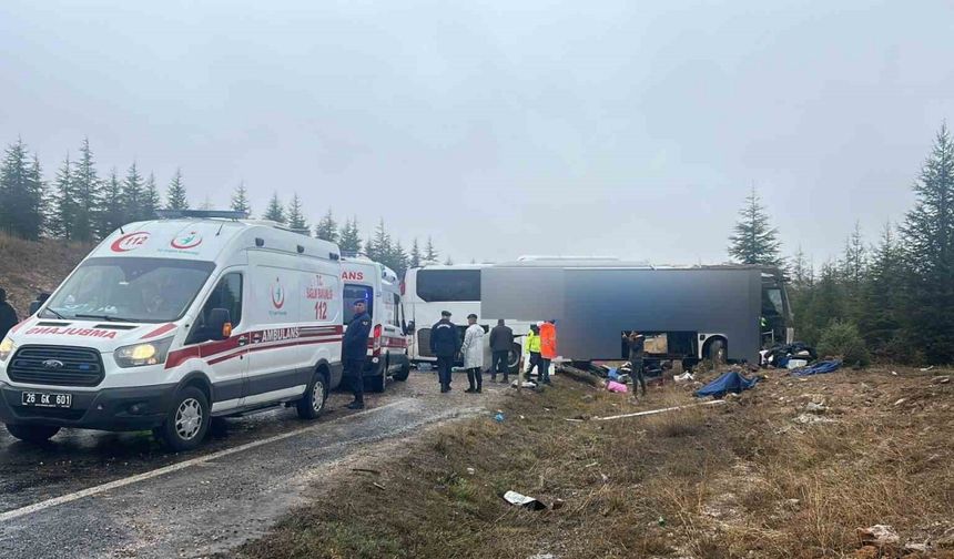 Eskişehir’de Otobüs Takla Attı: 1 Ölü, Çok Sayıda Yaralı