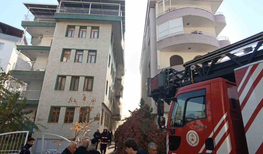 Malatya'da Apartman Yangını Korkuttu