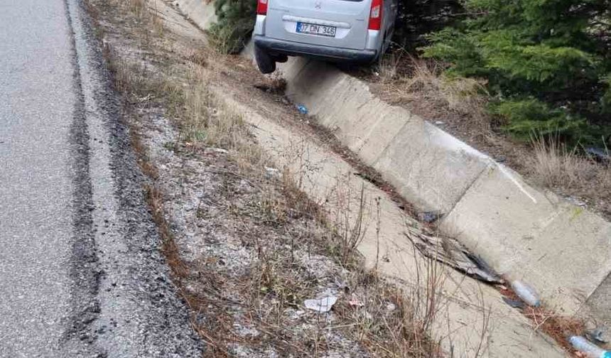 Afyonkarahisar’da Trafik Kazası: 2 Yaralı