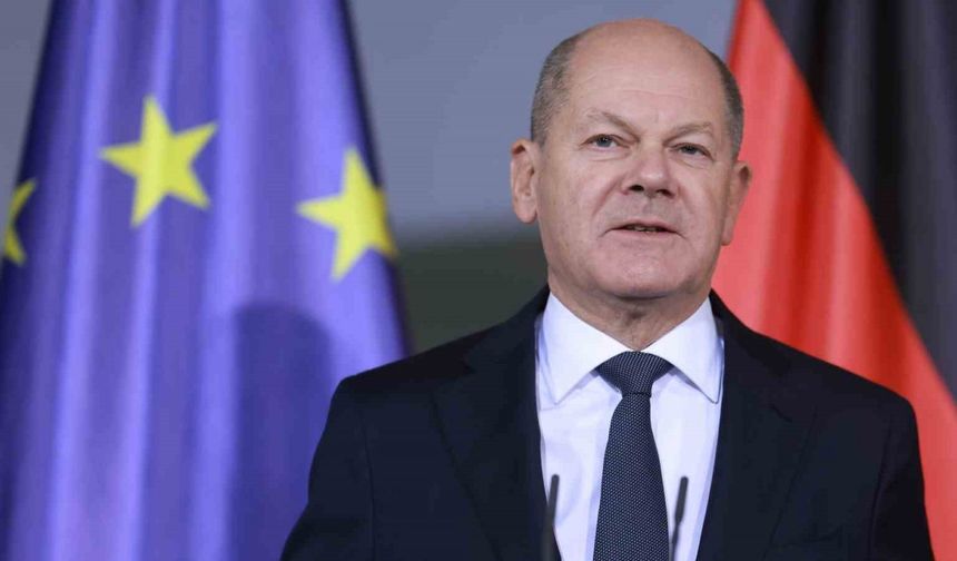 Almanya Başbakanı Scholz'dan Suriyeli Mültecilere Çağrı: "İyi Entegre Olanlar Almanya'da Hoş Karşılanacaktır"