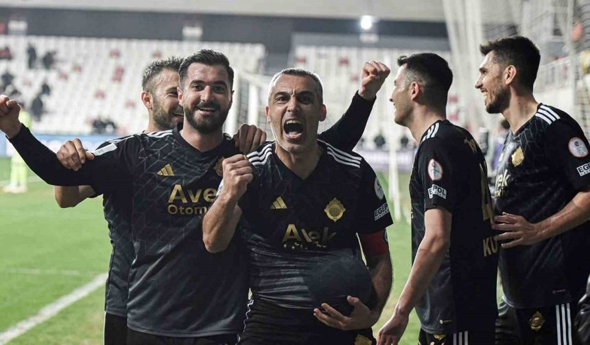 Altay'ın En Skorer Oyuncusu: 43 Yaşındaki Murat Uluç