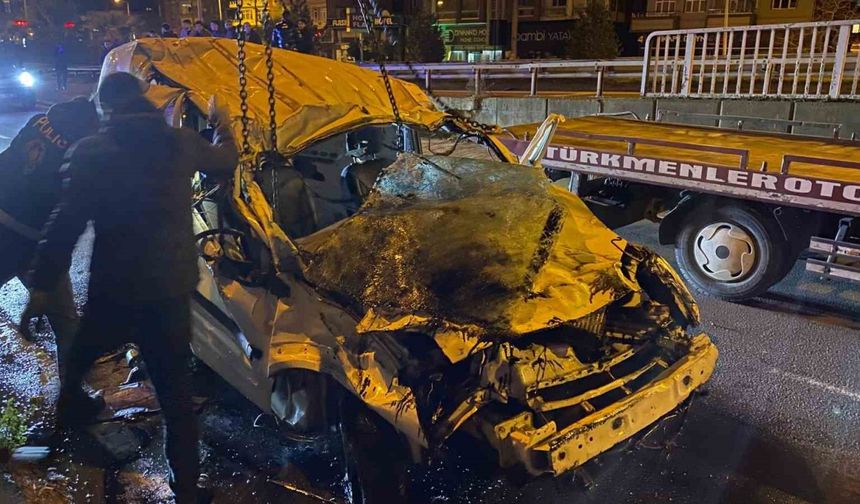 Artvin Hopa’da Trafik Kazası: 1 Ölü, 2 Yaralı