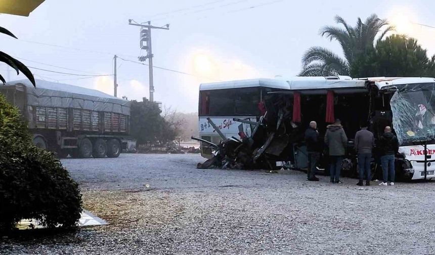 Denizli’de Korkunç Kaza: 1 Ölü, 20 Yaralı