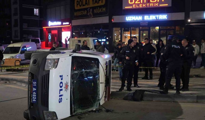 Niğde’de Polis Aracı ile Otomobil Çarpıştı: 1’i Ağır 6 Yaralı