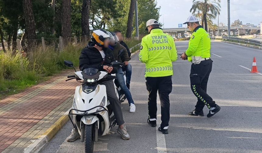 Antalya’da Motosikletlere Yönelik Dev Uygulama: 121 Araca Cezai İşlem Uygulandı