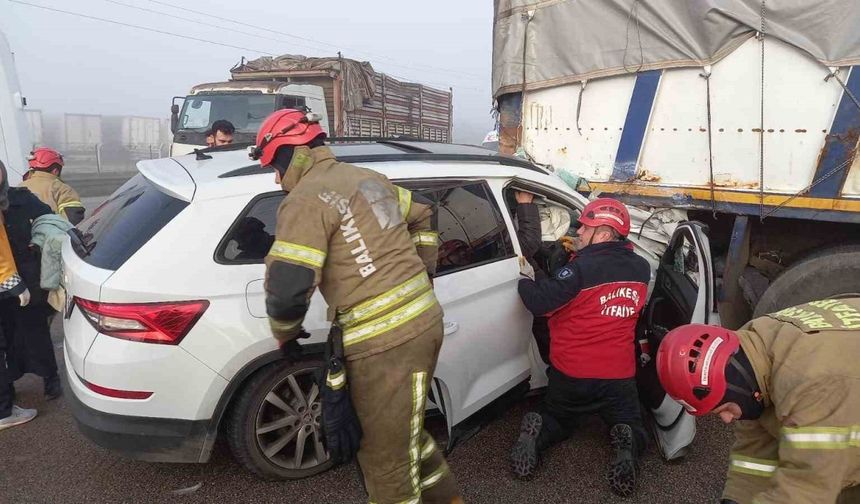 Bandırma-Bursa Karayolunda Feci Kaza: 5 Yaralı