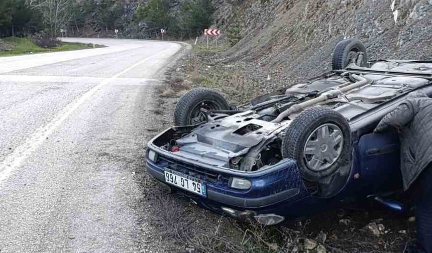 Bolu’da Gizli Buzlanma Nedeniyle Otomobil Takla Attı