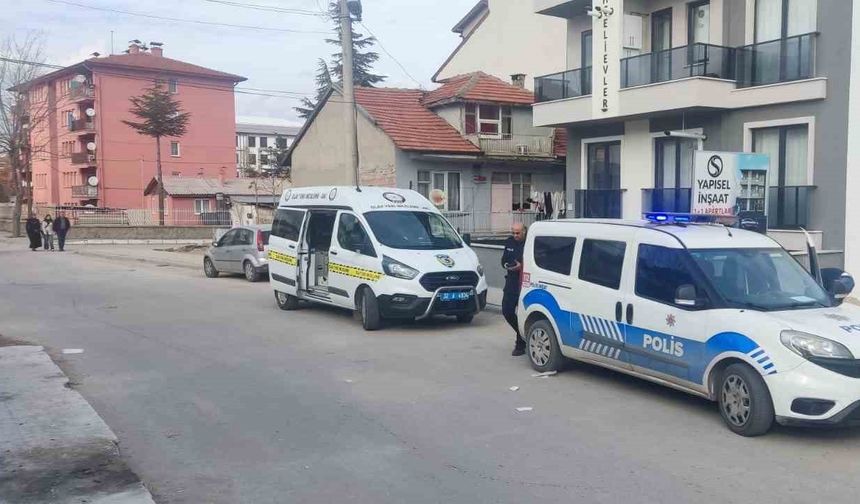 Isparta'da Kanlı Kavga: 4 Kişi Yaralı, 1'i Kritik