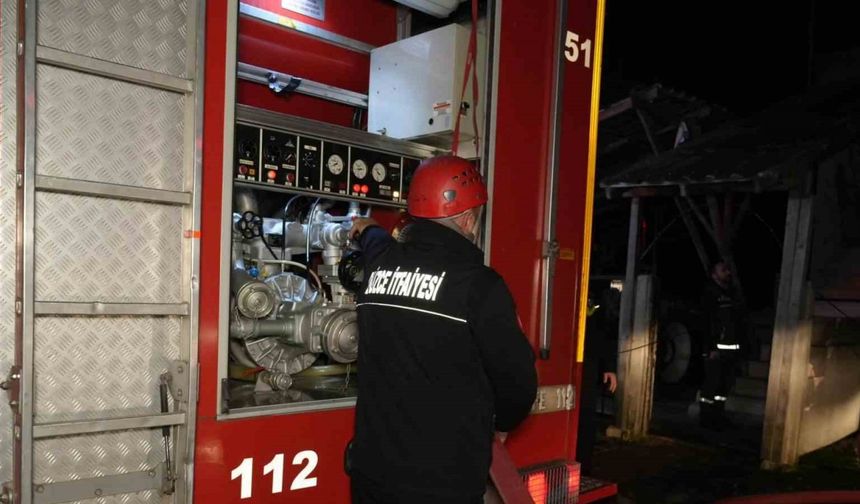 Düzce’de Gece Saatlerinde İki Yangın Meydana Geldi