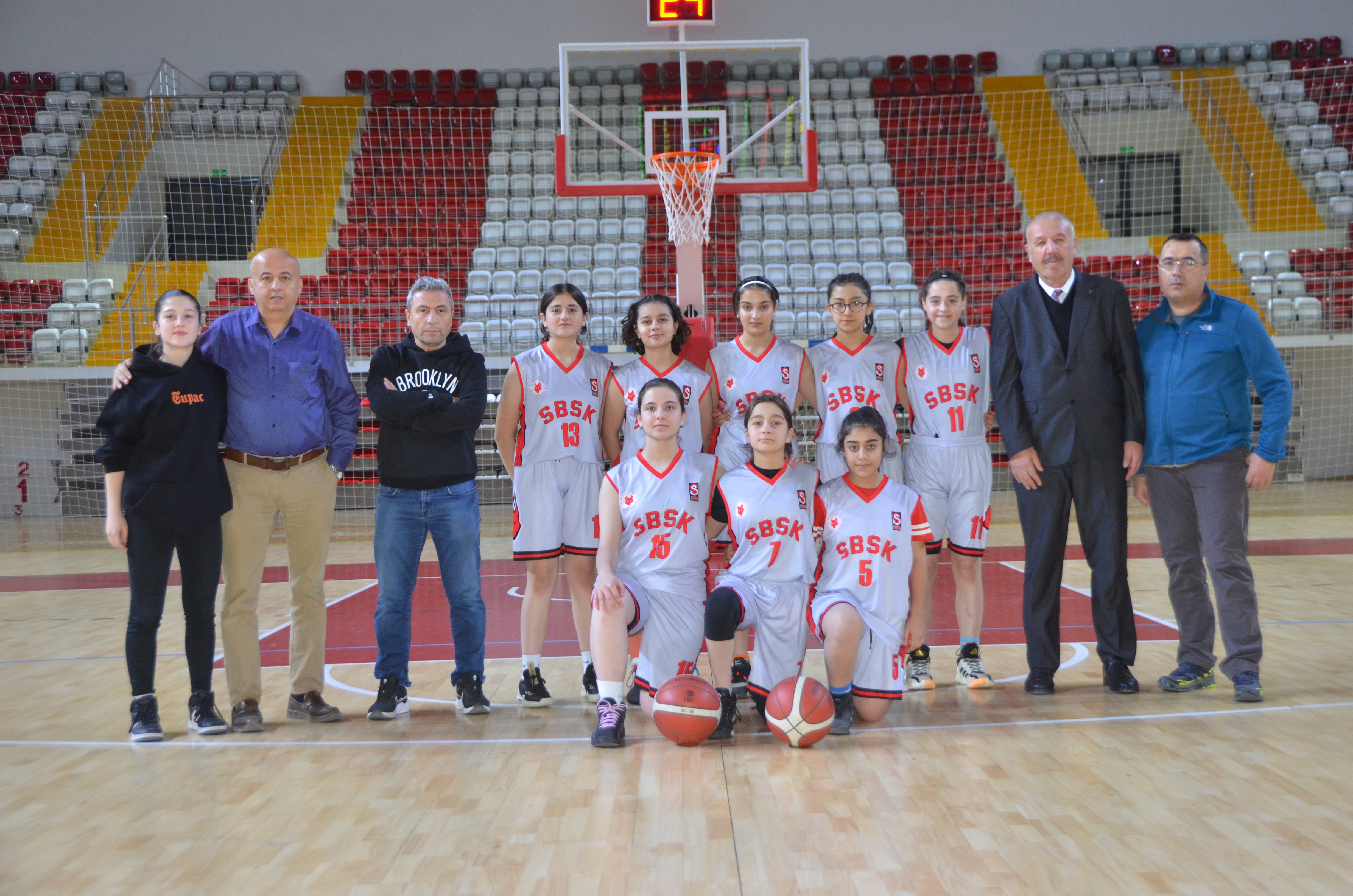 kızlar basketbol