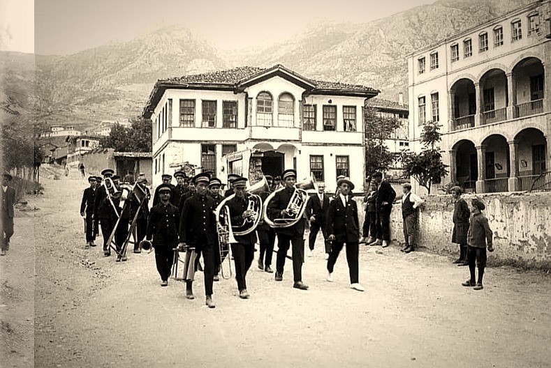 Bando Takımı (2)