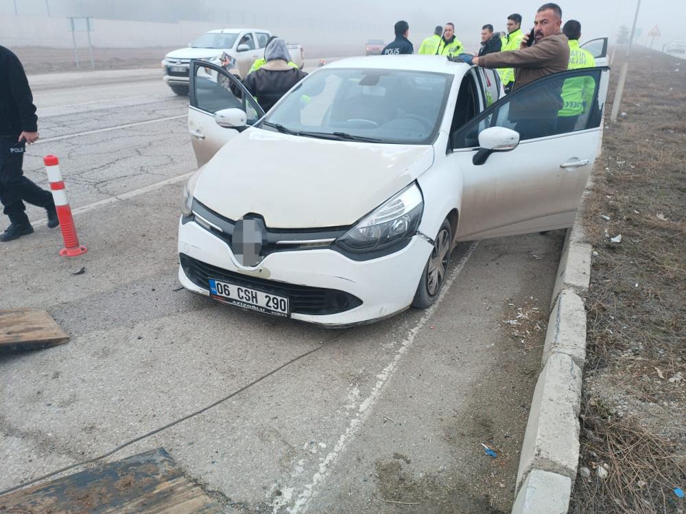 Ankara Elmadağ’da Polis Kontrol Noktasından Kaçan Sürücü Yakalandı Fgfgg