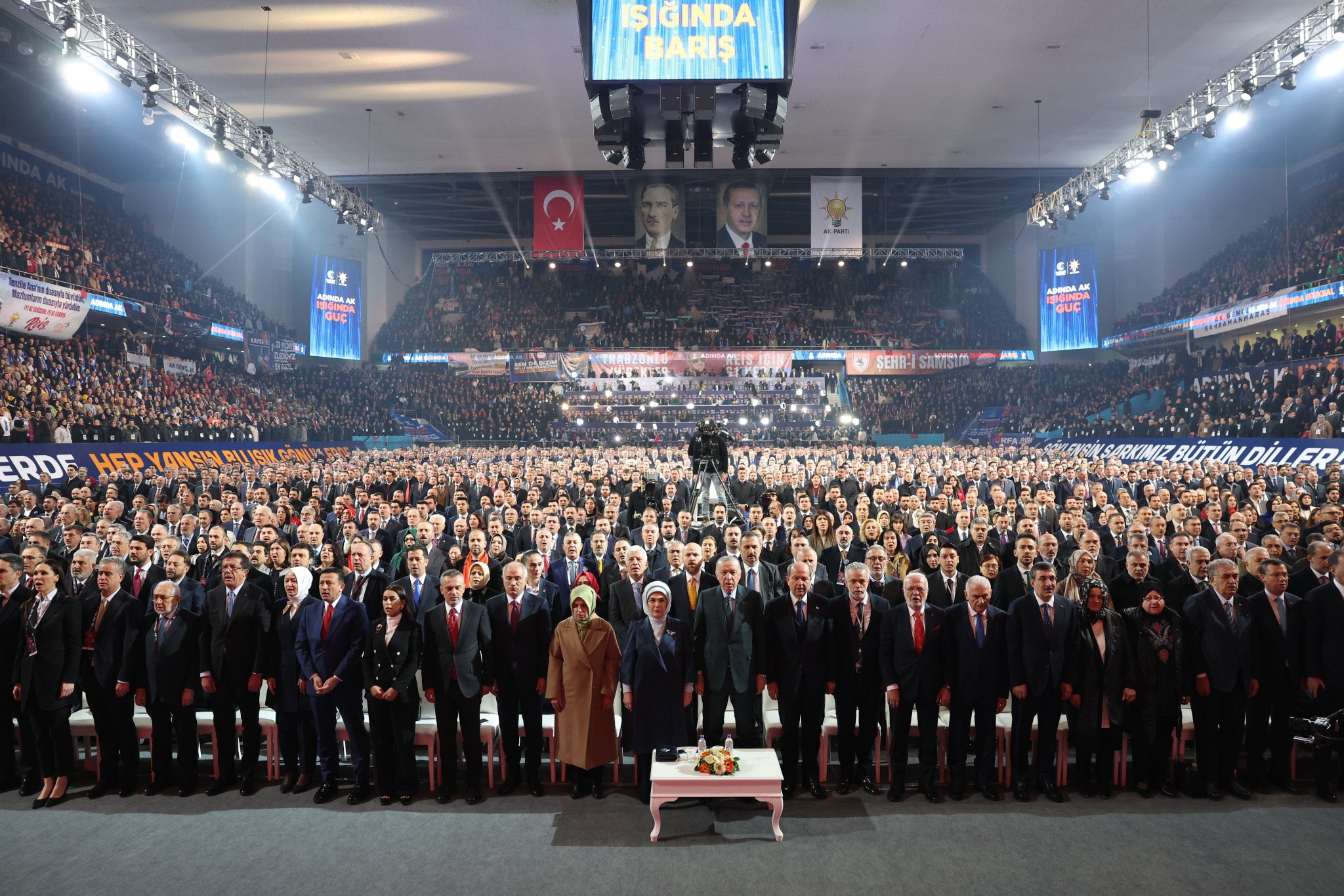 Ak Parti 8 Olagan Kongresinde Divan Baskanligi Gorevini Sivasli Abdullah Guler Ustlendi 4