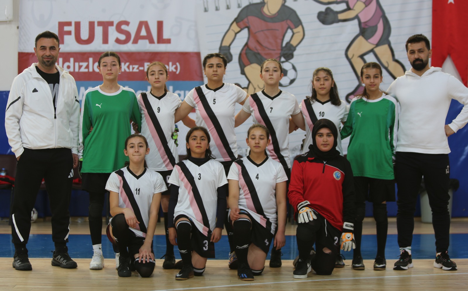 Sivasta Tasimali Okul Futsalda Destan Yaziyor 5