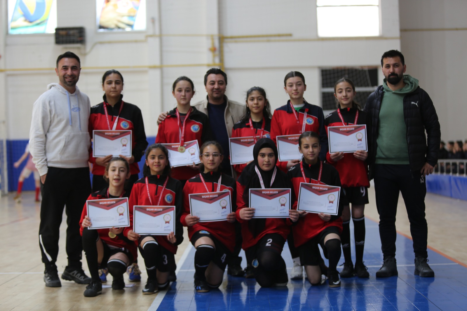 Sivasta Tasimali Okul Futsalda Destan Yaziyor 6